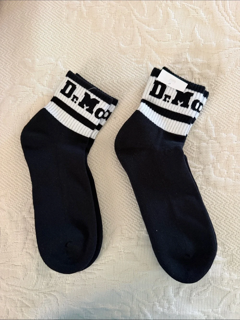 Dr. Martens 2-Pack Black White Short Cushioned Ankle Socks